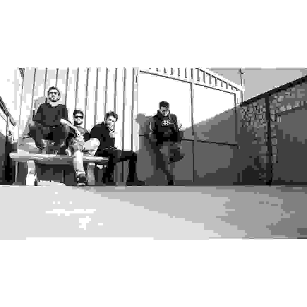 GIÒ SADA & BARISMOOTHSQUAD