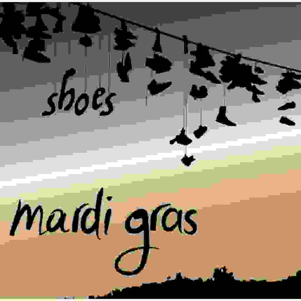 i Mardi Gras, con la nuova formazione, tornano con il singolo “Shoes”