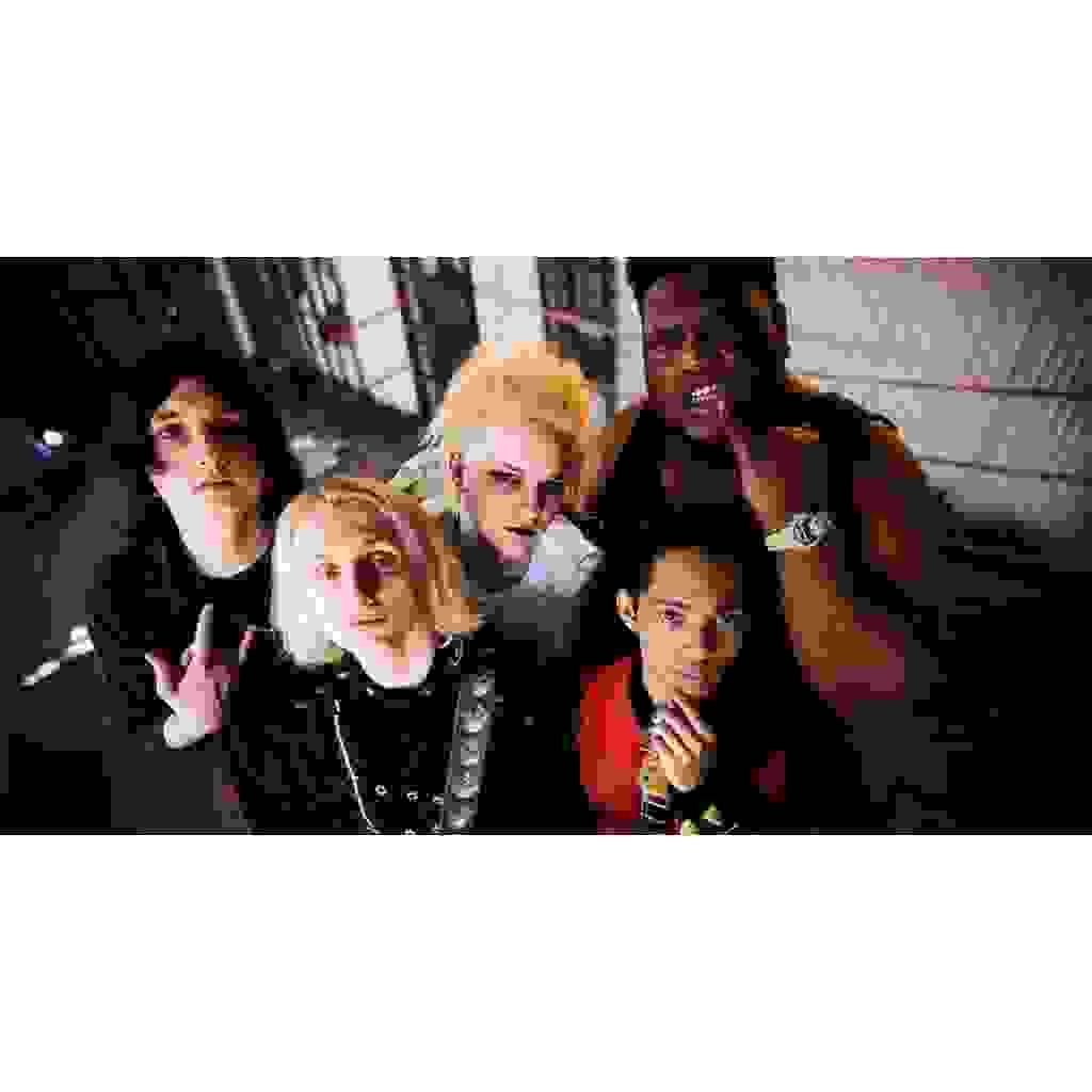 Love Ghost e l'uscita del video di “HEI$t”
